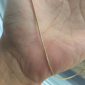 10k solid yellow gold Fox tail chain